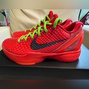 Brand new Nike Kobe VI Protro Reverse Grinch color sneakers size 4.5❤️💚